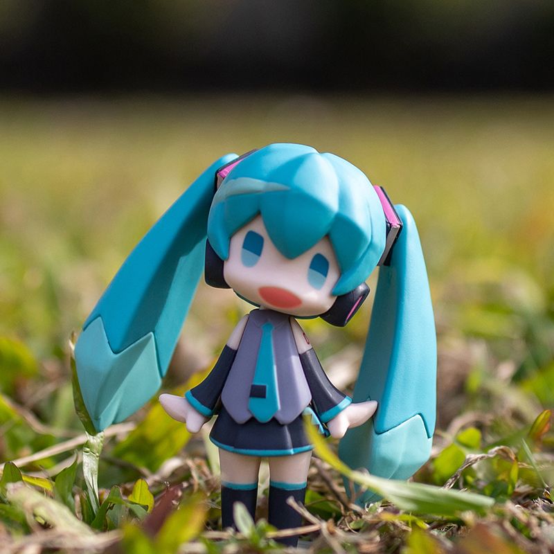 Figura de Anime Miku y Set de  - Home Office Kit reseña y precio